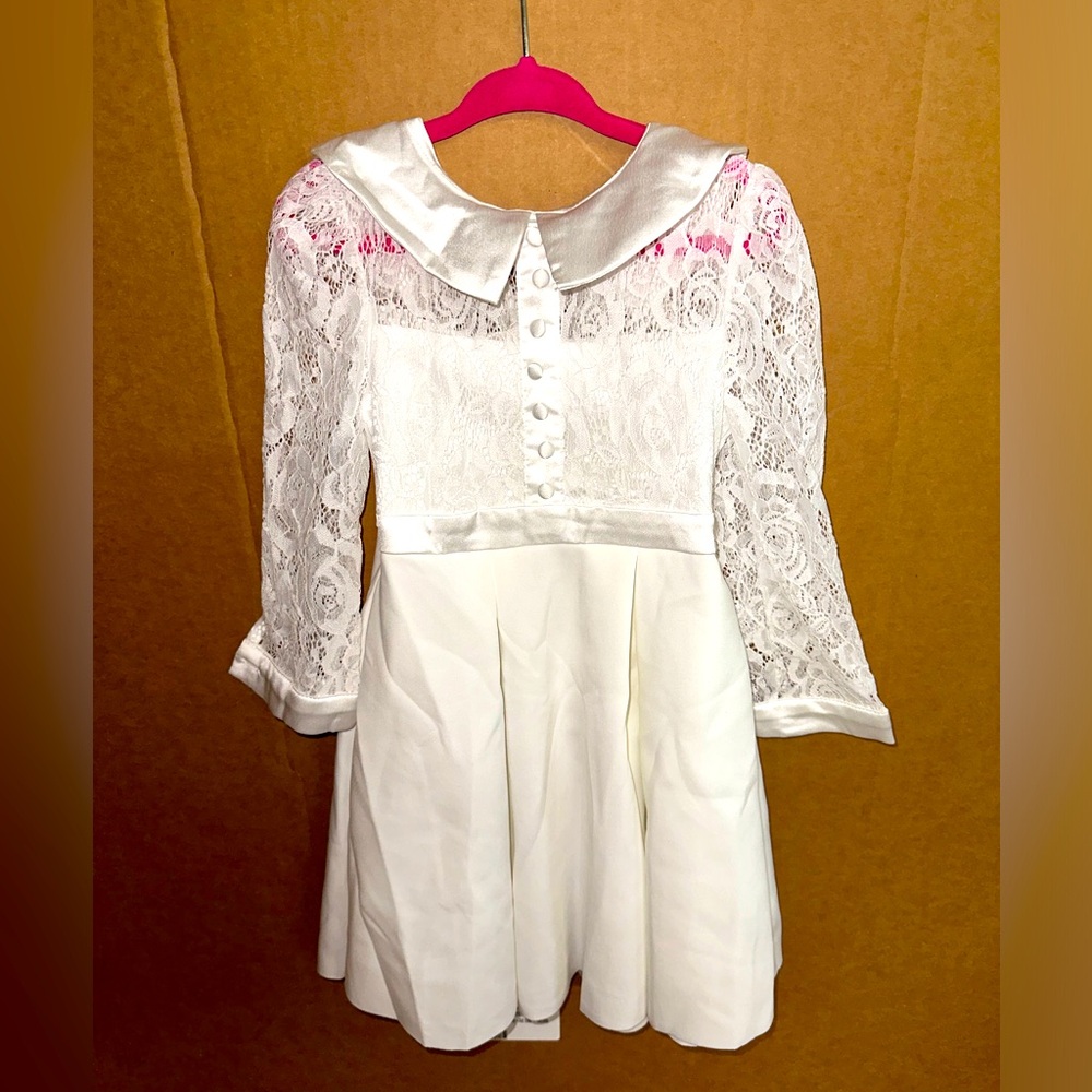 Little Girls white dresses